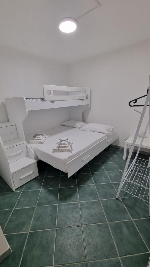 Casa Vacanze Afea Torre Dell'Orso Salento Puglia Екстер'єр фото
